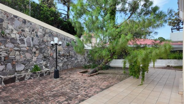 Vive en la zona panorámica de Bugambilias - Imagen 7
