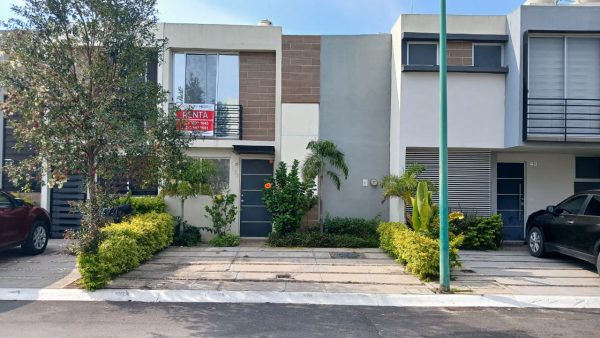 🏡 Casa en Renta, Condominio Montserrat‼💰Precio de Renta $10,000.00 (Ya incluye el mantenimiento)